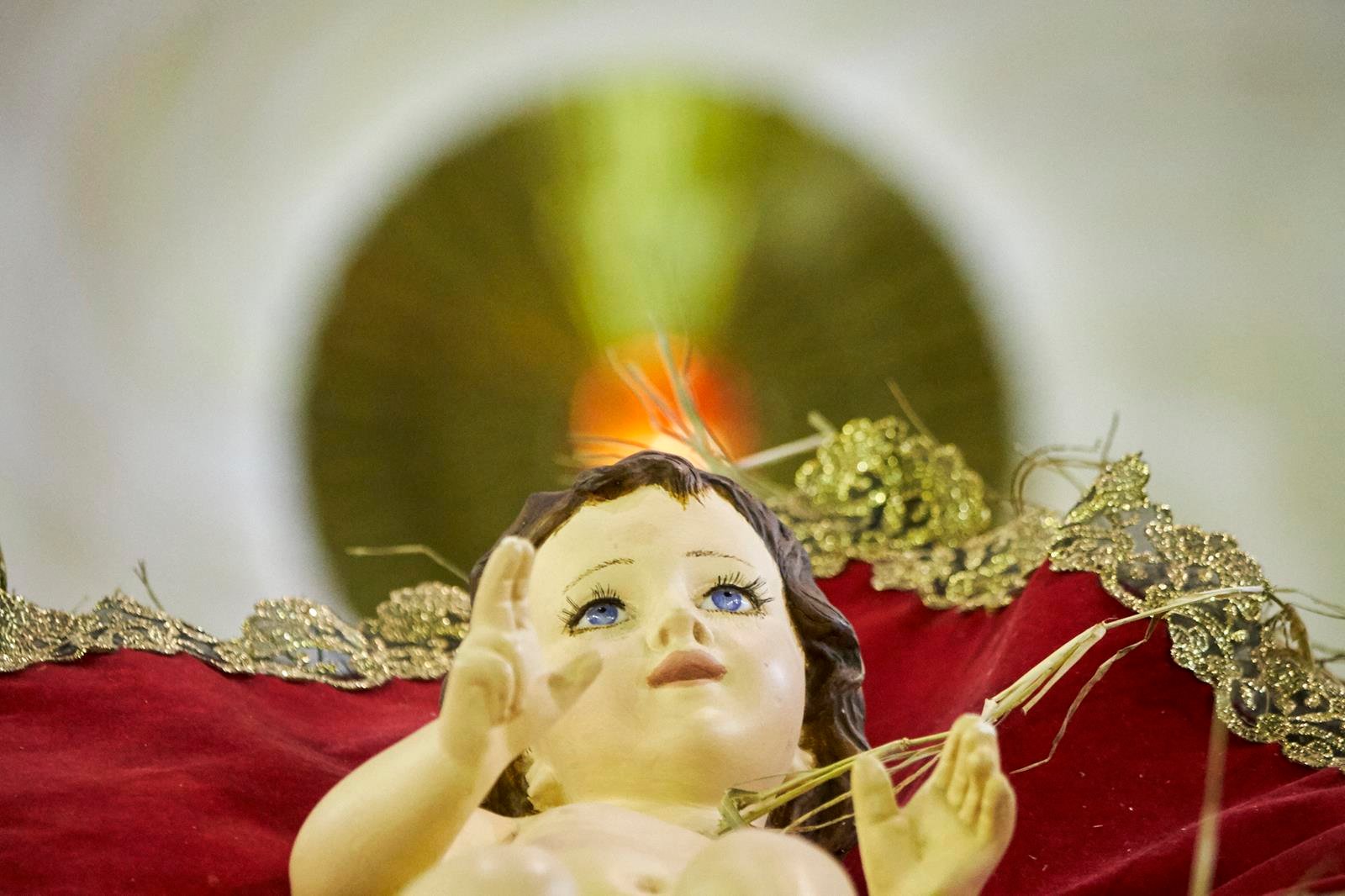 Dom Geremias celebra Vigília de Natal: a salvação manifesta na fragilidade  de um recém-nascido – Arquidiocese de Londrina