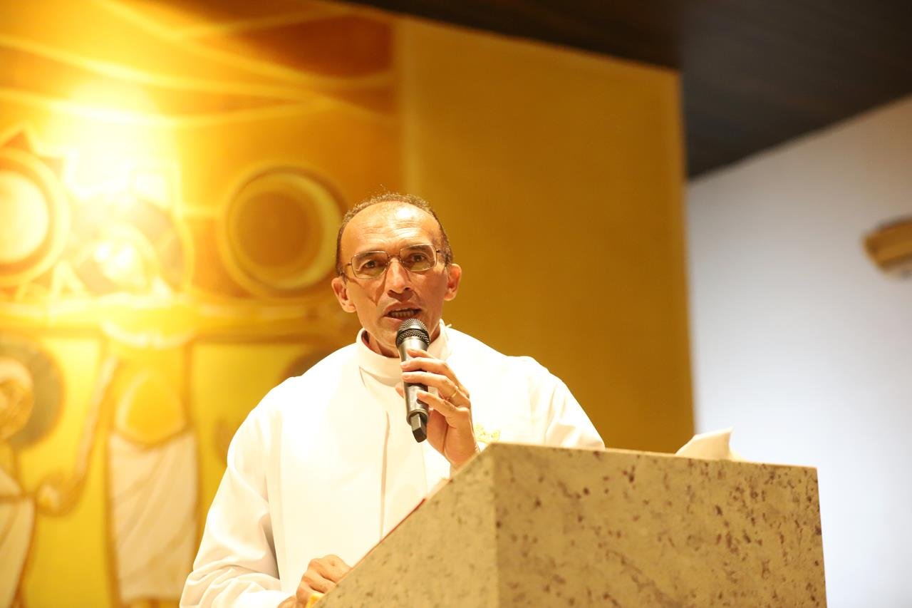 Padre José Onero assume Paróquia Sagrados Corações