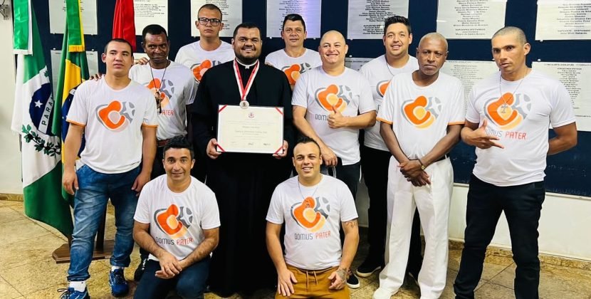Casa de recuperação Domus Pater recebe Comenda Ouro Verde da Câmara Municipal de Londrina