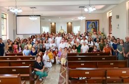 Retiro do Advento 2025 é realizado no Santuário Eucarístico