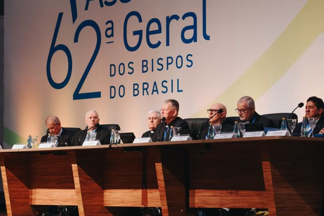 BISPOS REUNIDOS EM APARECIDA (SP) INICIAM 62ª ASSEMBLEIA GERAL DA CNBB