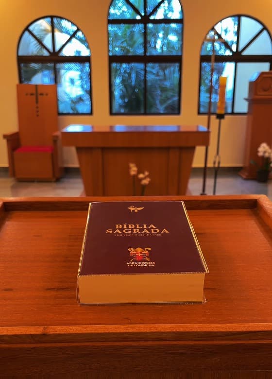 ARQUIDIOCESE DE LONDRINA APRESENTA BÍBLIA DE EDIÇÃO ESPECIAL