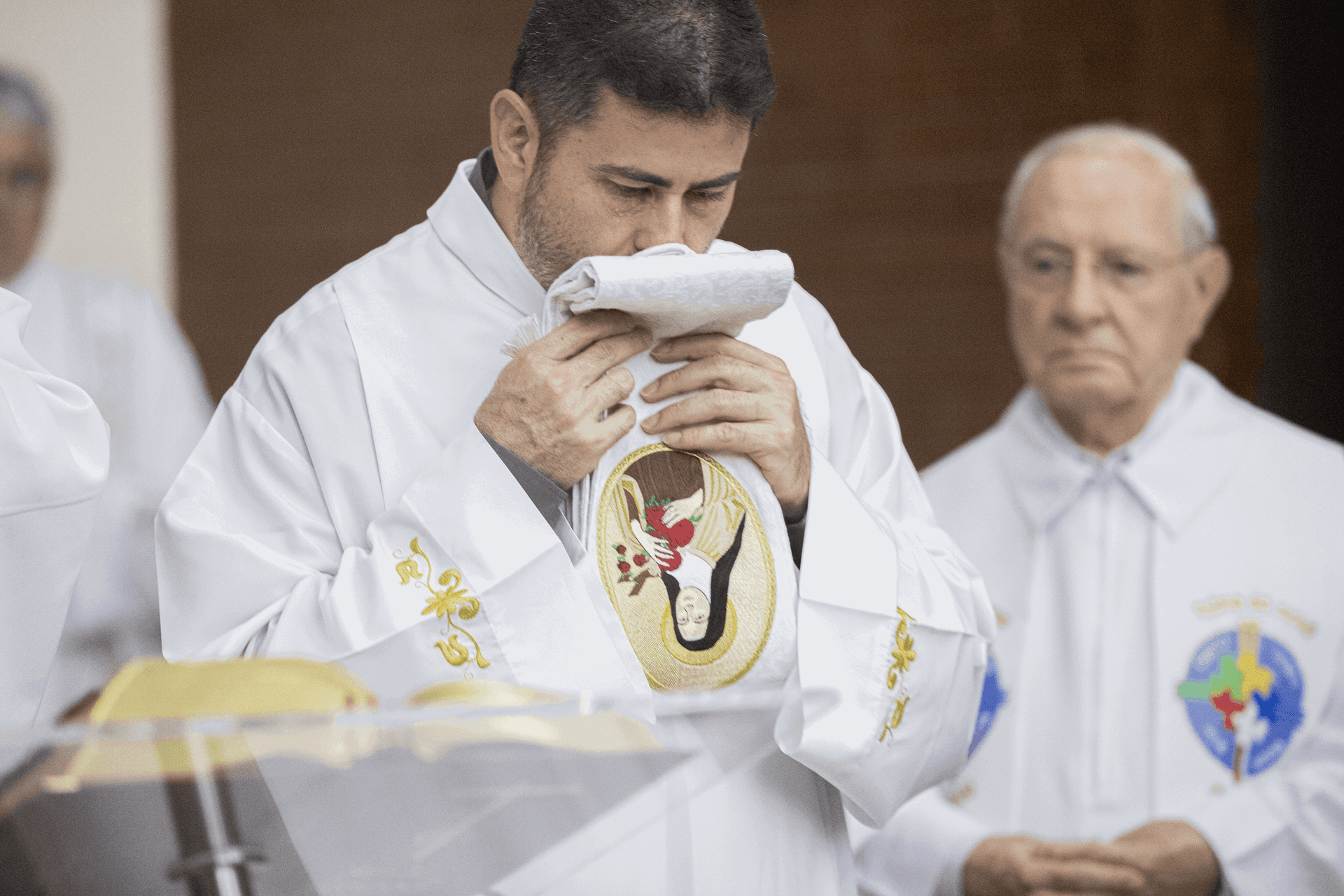 PADRE OSCAR É O NOVO PÁROCO DA PARÓQUIA IMACULADA CONCEIÇÃO