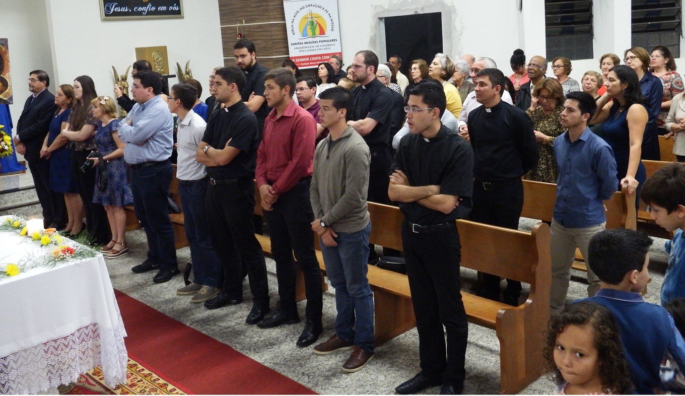 Londrina recebe seminaristas do Redemptoris Mater de São Paulo