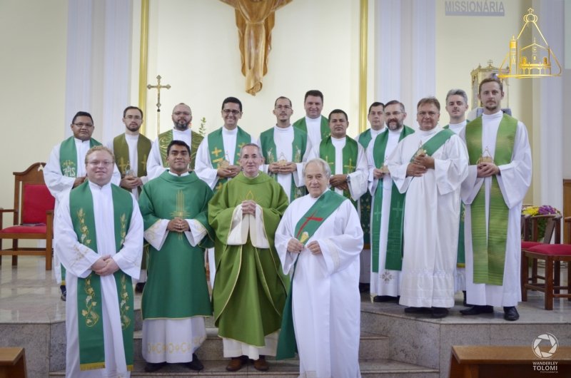 Peregrinação de padres formadores ao Santuário da Vila Nova