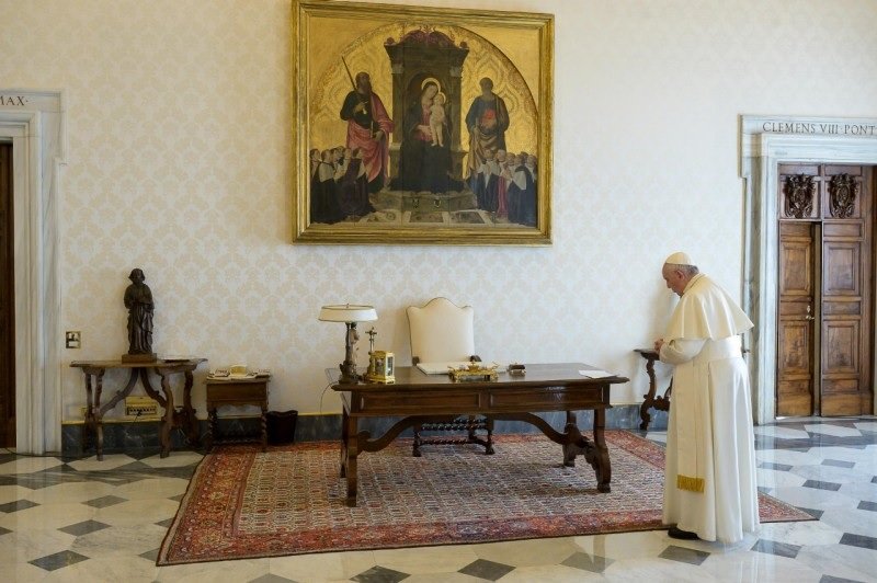 Papa convida fiéis a rezarem juntos e a receberem indulgência plenária