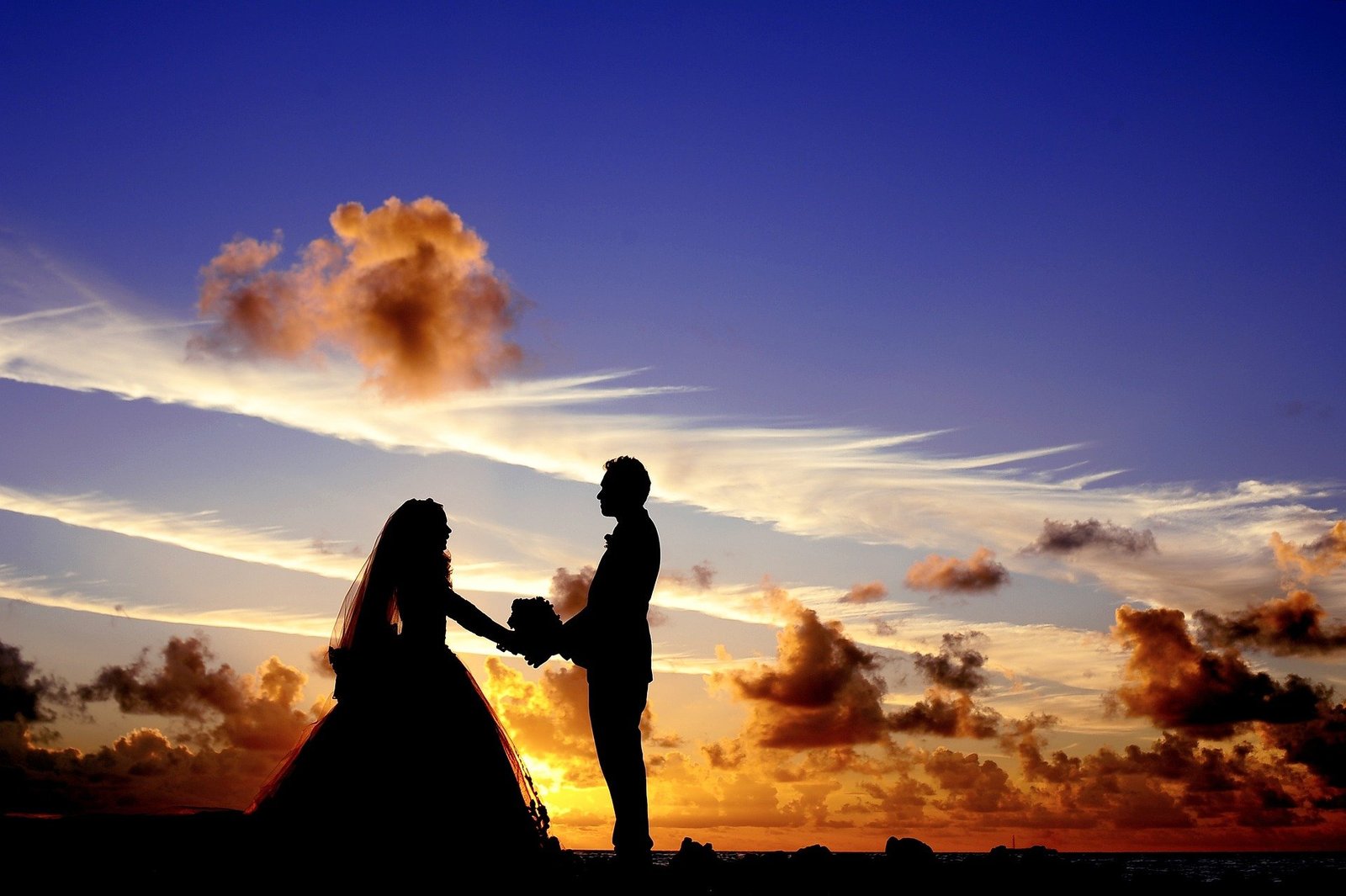 Santuário abre vagas da preparação para noivos e legitimação de casamento