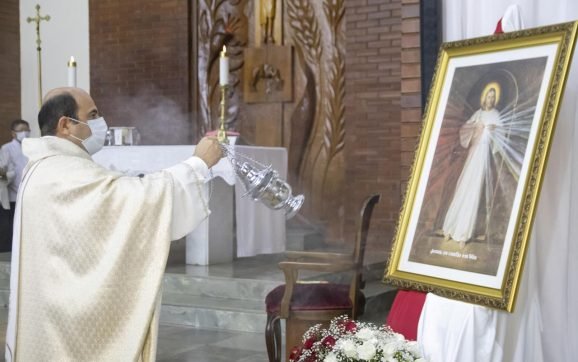 Arquidiocese celebra 20 anos da Festa da Divina Misericórdia