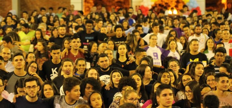Evento reunirá cerca de 2 mil jovens na Catedral de Londrina neste domingo