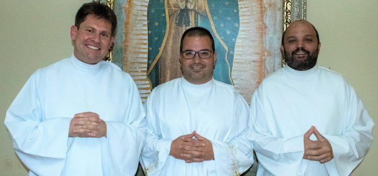 Três seminaristas da arquidiocese serão ordenados diáconos neste sábado