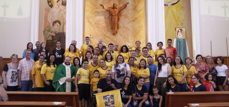 MFC inicia atividades do ano com peregrinação ao Santuário N. S. Aparecida