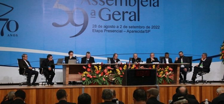 Bispos participam da 60ª Assembleia Geral da CNBB entre os dias 19 e 28 de abril
