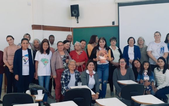 Pastoral da Saúde celebra tarde de espiritualidade