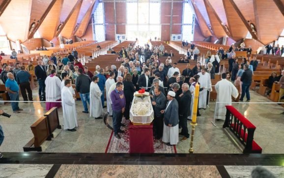 Inicia funeral de dom Geraldo Majello Agnelo