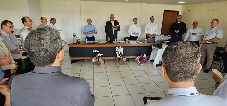 Inicia Assembleia dos Bispos do Paraná em Cornélio Procópio