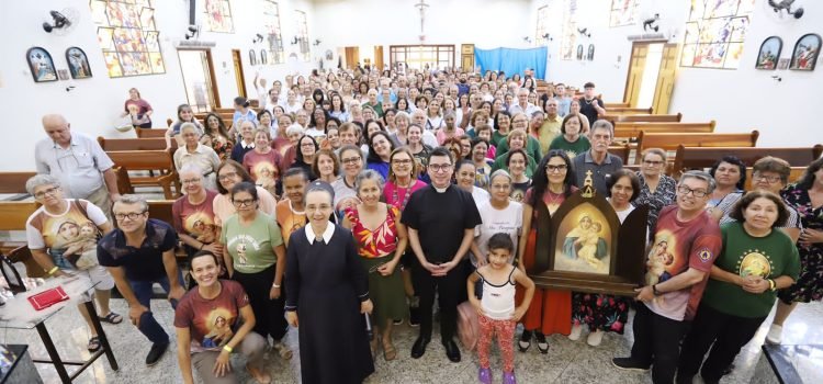 Coordenadores e missionários da Mãe Peregrina de Schoenstatt tem encontro arquidiocesano