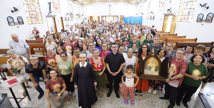 Coordenadores e missionários da Mãe Peregrina de Schoenstatt tem encontro arquidiocesano