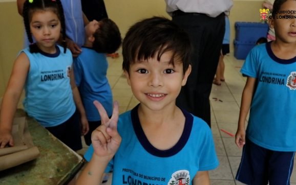 Dom Geremias visita escolas da Zona Oeste de Londrina
