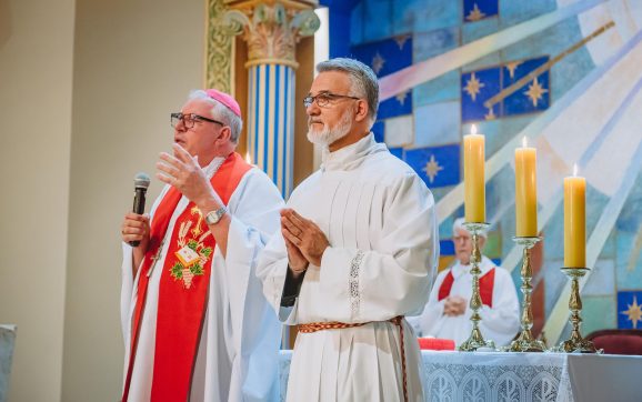 Padre Humberto Lisboa toma posse na Paróquia Santa Rita de Cássia