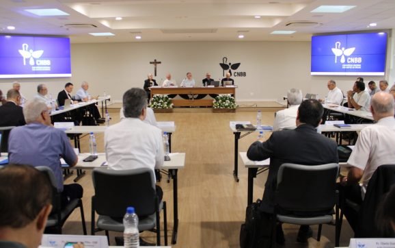Conselho Permanente da CNBB parabeniza Papa Francisco pelos 11 anos de pontificado