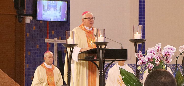 Dom Geremias preside a Santa Missa no terceiro dia da 61ª Assembleia Geral da CNBB