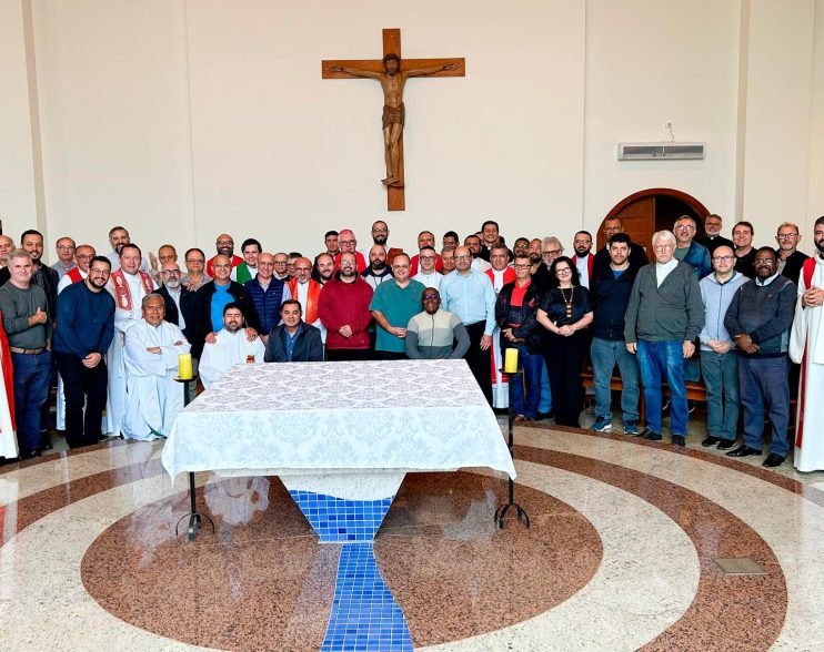 Retiro anual dos padres da Arquidiocese de Londrina
