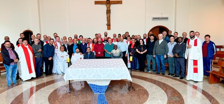 Retiro anual dos padres da Arquidiocese de Londrina