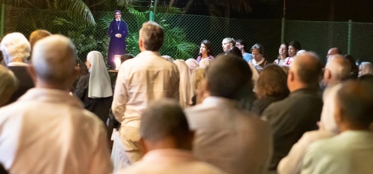 Missa na Capela Nossa Senhora do Caminho lembra 44 anos da morte de Madre Leônia