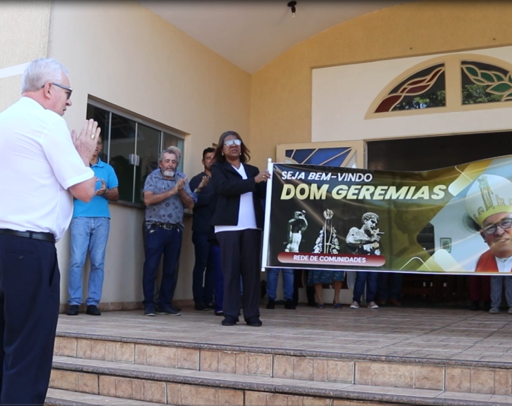 Dom Geremias faz visita pastoral à Paróquia São Sebastião