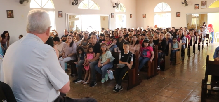 Dom Geremias visita Paróquia Jesus Cristo Operário e Mãe da Igreja