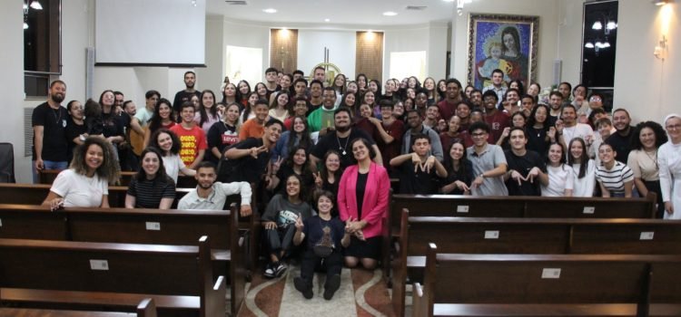 Missa Jovem no Santuário Eucarístico Mariano