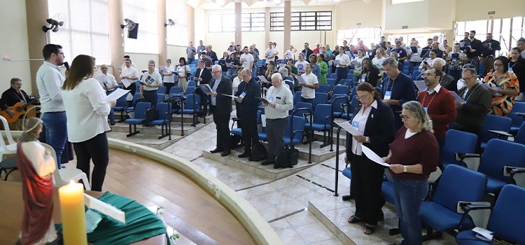 Assembleia do Povo de Deus enaltece a espiritualidade de comunhão