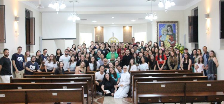 MISSA JOVEM NO SANTUÁRIO EUCARÍSTICO DE LONDRINA