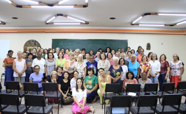 Pastoral da Mulher realizou encontros com as mulheres na campanha “Outubro Rosa”