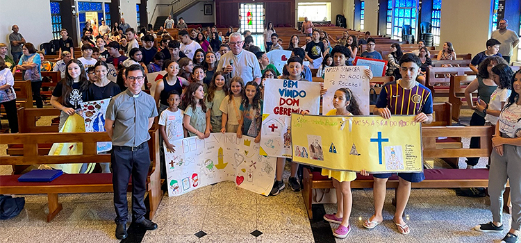 Paróquia Nossa Senhora do Rocio recebe visita pastoral de dom Geremias