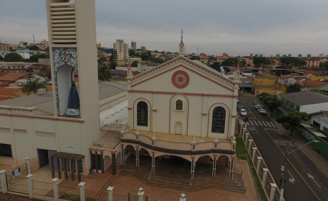 Centro de Ação Social Mãe Aparecida recebe título de utilidade pública da Câmara de Vereadores