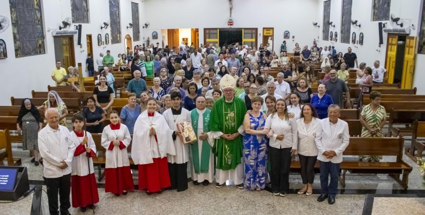 Dom Geremias em visita à Paróquia Nossa Senhora da Paz: ‘Diante de tantas necessidades, a resposta da Igreja não é material, oferecemos a esperança em Jesus Cristo’