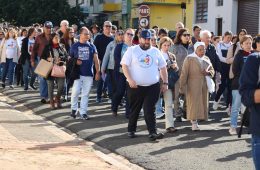 Paróquias do Decanato Rolândia fazem peregrinação jubilar