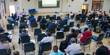 Clero da Arquidiocese de Londrina tem última reunião geral de 2025