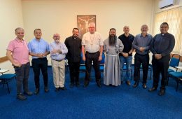 Padres do Decanato Oeste se reúnem