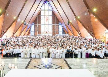 Dia Nacional do Leigo tem instituição de Ministros da Comunhão, Leitores e da Palavra