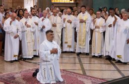 Arquidiocese de Londrina celebra ordenação presbiteral de Antônio Marcos Silva Andreiw