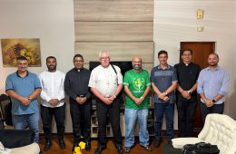 PADRES DO DECANATO SERTANÓPOLIS SE ENCONTRARAM PARA REUNIÃO