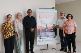 FRATERNIDADE E MORADIA